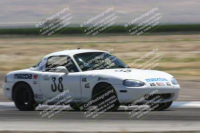 media/Jun-01-2024-CalClub SCCA (Sat) [[0aa0dc4a91]]/Group 3/Race/